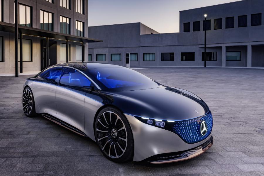  Mercedes-Benz Vision EQS 2019 года  (фото 10 из 54)